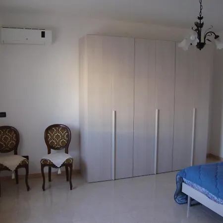 La Bianca Bed & Breakfast 3*