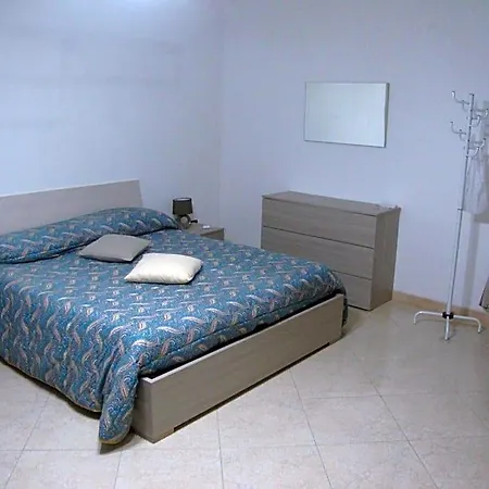 La Bianca Bed & Breakfast Lama (Apulia)