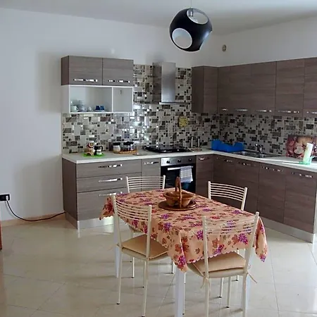 La Bianca Bed & Breakfast Lama (Apulia)